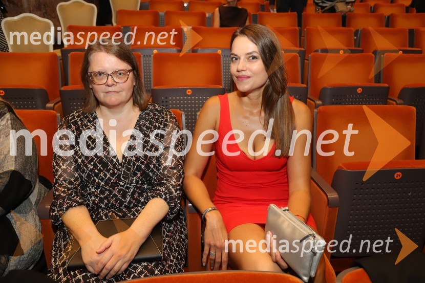  ... ;  Tina Petelin, Miss Slovenije 2009Jubilejna baletna poslastica: Tango praznuje 25 let