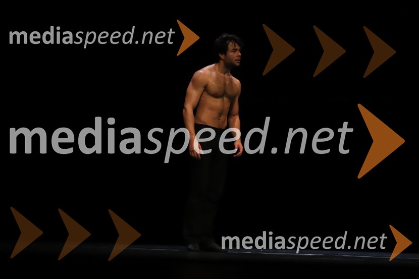  Ionut Dinita, baletni plesalecJubilejna baletna poslastica: Tango praznuje 25 let