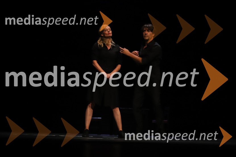  Valentina Turcu, koreografinja in baletna solistka;  Edward Clug, umetniški direktor, Balet SNG MariborJubilejna baletna poslastica: Tango praznuje 25 let