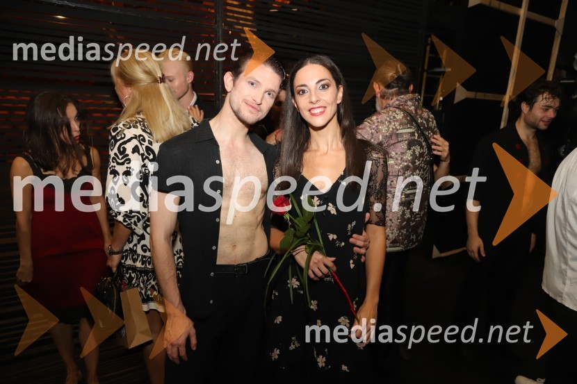  Tomaž Viktor Abram Golub, baletni plesalec;  Beatrice Bartolomei, baletna plesalkaJubilejna baletna poslastica: Tango praznuje 25 let