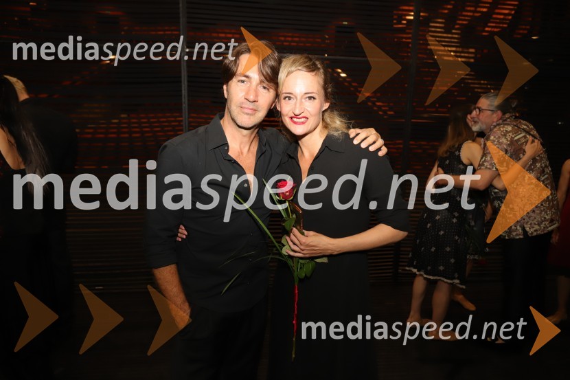  Edward Clug, umetniški direktor, Balet SNG Maribor;  Valentina Turcu, koreografinja in baletna solistkaJubilejna baletna poslastica: Tango praznuje 25 let