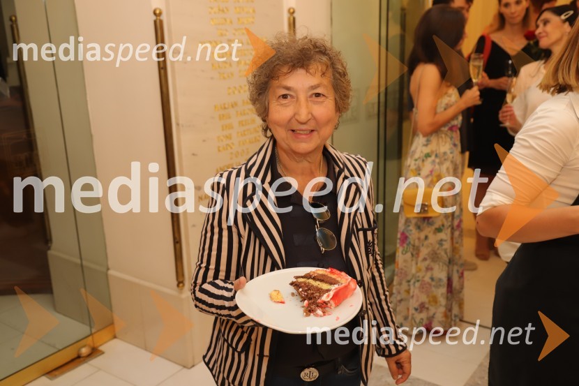  Dragica Petrovič, režiserka in producentkaJubilejna baletna poslastica: Tango praznuje 25 let