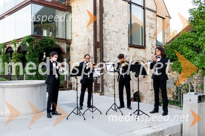  Jazz Punt  Big BandLjubljanski grad gostil Dragon's Ball 2023