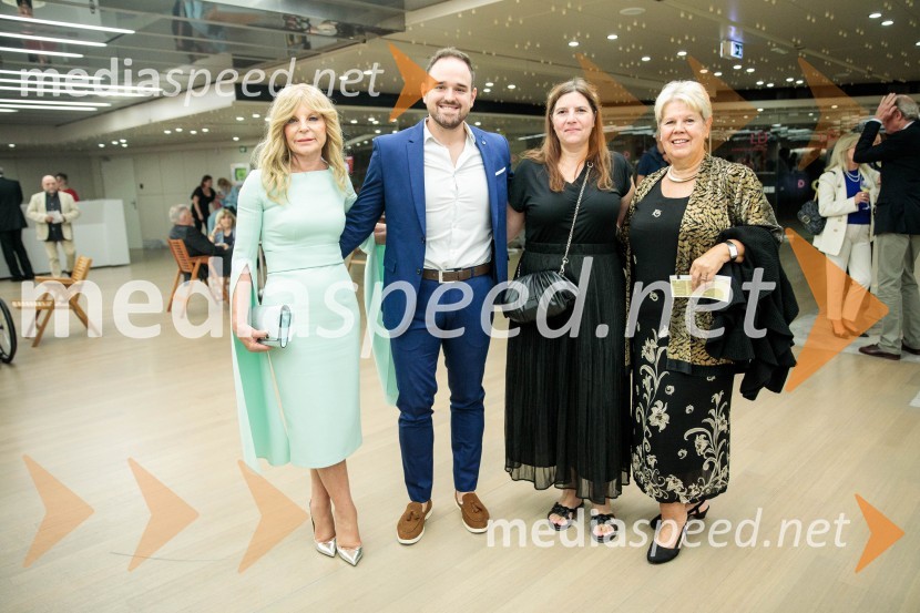  Darja Kuhar Kotnik, soustanoviteljica in podpredsednica Društva za zdravje naroda;  Žiga Lakner, pevec;  Teja Pelko, novinarka, Svet24;  Irena  Butoln, germanistka71. Ljubljana Festival svečano zaključil Gewandhaus orkester Leipzig