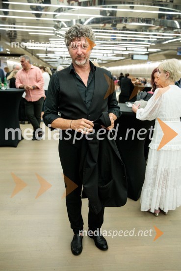  Renato Zanella, umetniški direktor ljubljanskega baleta71. Ljubljana Festival svečano zaključil Gewandhaus orkester Leipzig