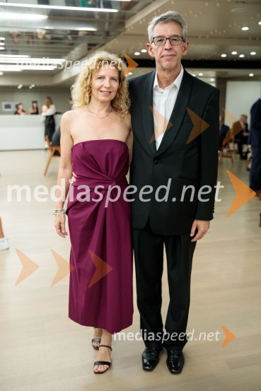 mag. Tadeja Kuhar, predstavnica Državne revizijske komisije za odnose z javnostmi;  Andrej  Kren, direktor PC Brdo71. Ljubljana Festival svečano zaključil Gewandhaus orkester Leipzig