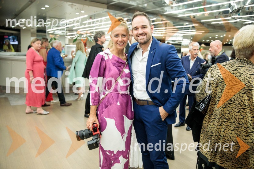  Darja Štravs Tisu, fotografinja;  Žiga Lakner, pevec71. Ljubljana Festival svečano zaključil Gewandhaus orkester Leipzig