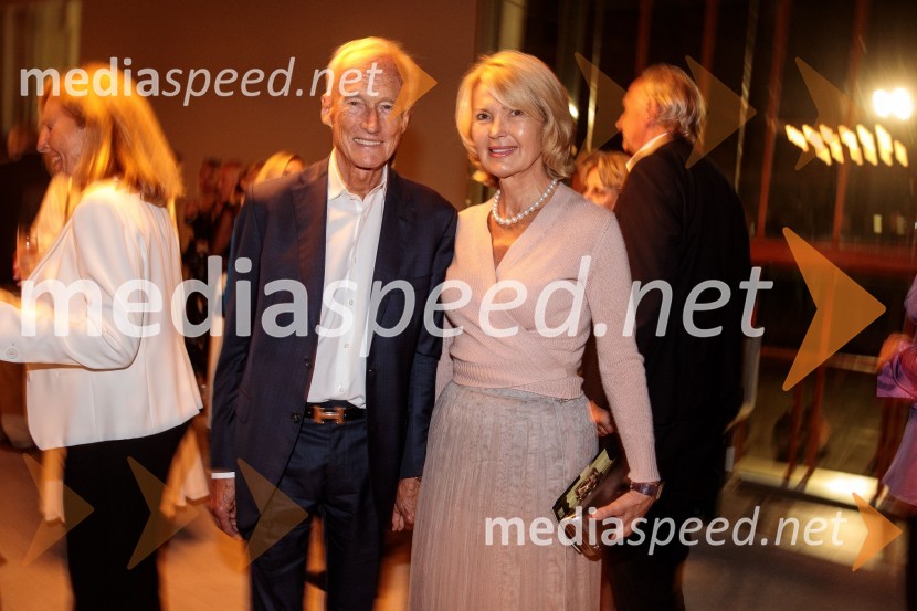  Janez Pergar, častni konzul Južnoafriške republike;  Nevenka Črešnar Pergar, lastnica in direktorica podjetja NP Consulting71. Ljubljana Festival svečano zaključil Gewandhaus orkester Leipzig