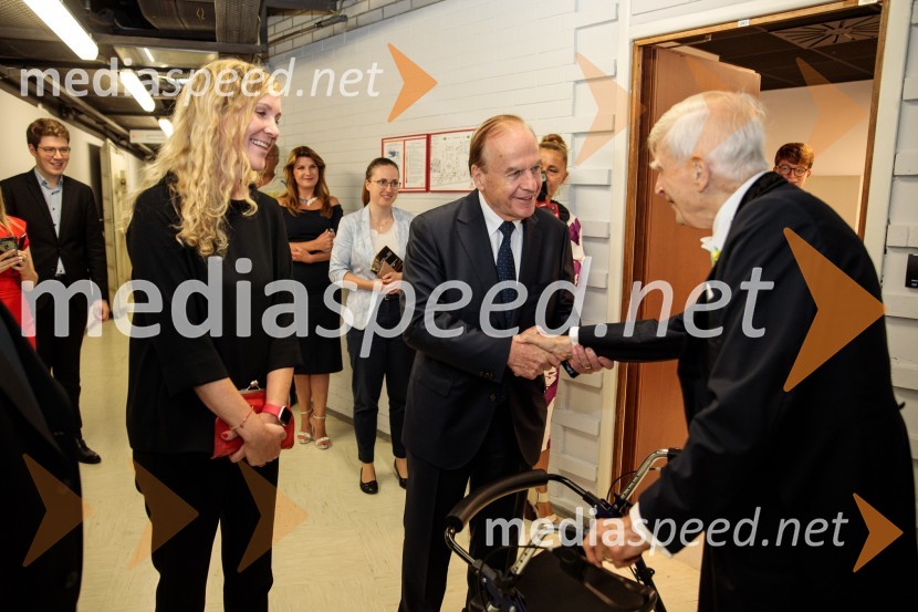  Natalie Kauther, veleposlanica, Nemško zunanje ministrstvo;  ... ;  Herbert  Blomstedt, dirigent71. Ljubljana Festival svečano zaključil Gewandhaus orkester Leipzig