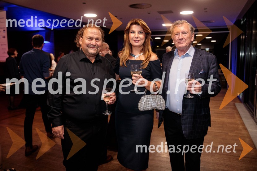 Darko  Brlek, direktor in umetniški vodja, Festival Ljubljana;  Janja Lamberger;  Uroš  Lajovic, dirigent Orkestra Slovenske filharmonije71. Ljubljana Festival svečano zaključil Gewandhaus orkester Leipzig