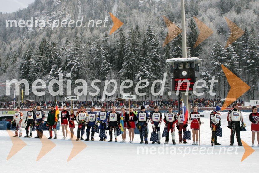 Predstavitev tekmovalcevSPEEDWAY NA LEDU, polfinale svetovnega prvenstva posameznikov, 2. dirka