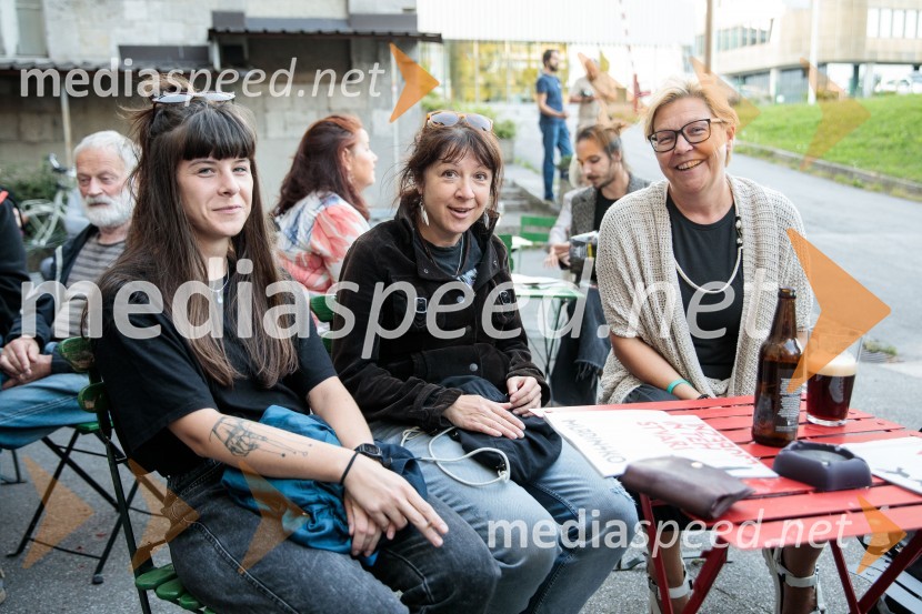  Jera Topolovec, Asistentka vodenja na festivalu MENT Ljubljana;  Janja Majzelj, igralka; mag. Neda Rusjan Bric, vsestranska gledališka ustvarjalkaPredstavitev 68. sezone Slovenskega mladinskega gledališča Ljubljana