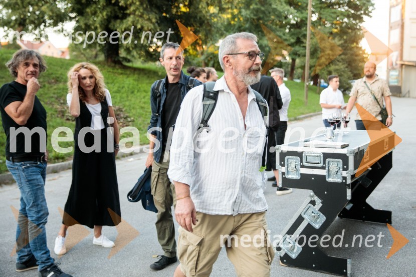  Željko Hrs, igralecPredstavitev 68. sezone Slovenskega mladinskega gledališča Ljubljana