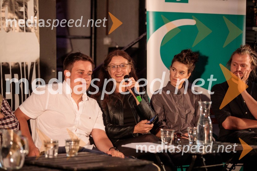  Marko Engelman, igralec;  Ana Duša, pisateljica;  Tjaša Črnigoj, režiserka;  Žiga  Divjak, režiserPredstavitev 68. sezone Slovenskega mladinskega gledališča Ljubljana