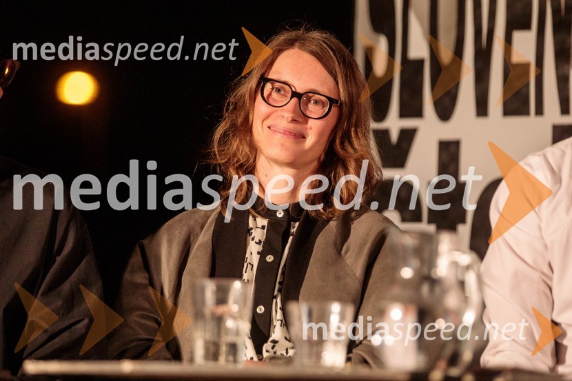  Urška Brodar, dramaturginja, Slovensko mladinsko gledališčePredstavitev 68. sezone Slovenskega mladinskega gledališča Ljubljana