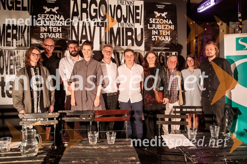  Urška Brodar, dramaturginja, Slovensko mladinsko gledališče;  Goran Injac, umetniški vodja, Slovensko mladinsko gledališče;  Dino Pešut, dramaturg in dramatik;  Tjaša Črnigoj, režiserka;  Tibor Mihelič Syed, direktor, Slovensko mladinsko gledališče;  Marko Engelman, igralec;  Ana Duša, pisateljica;  Andrej Rozman Roza,  igralec, pisatelj;  Sabrina  Železnik, zavod Emanat;  Žiga  Divjak, režiserPredstavitev 68. sezone Slovenskega mladinskega gledališča Ljubljana
