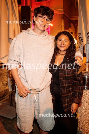  ... ;  Lina Akif, igralkaPredstavitev 68. sezone Slovenskega mladinskega gledališča Ljubljana