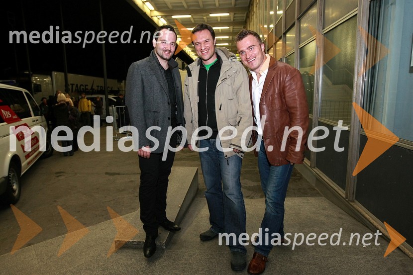 Aljaž Farasin, Metod Žunec in Matjaž Robavs, člani skupine EroikaIl Divo, koncert v Hali Tivoli