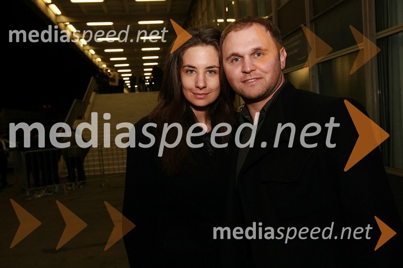 Matej Raščan, direktor in lastnik podjetja Rašica Point d.o.o. in podjetja Delo revije, d.d. ter njegova zaročenka Marija Pandrc, izvršna direktorica RašiceIl Divo, koncert v Hali Tivoli