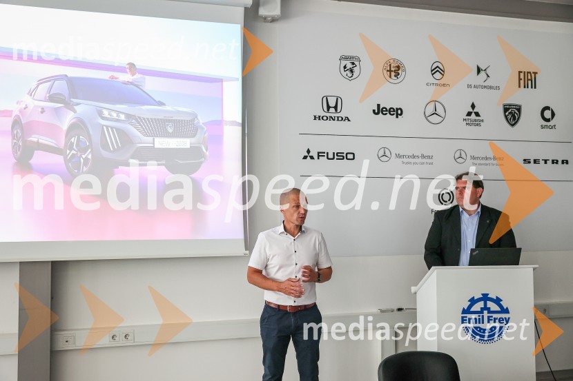 Drzni in okretni SUV PEUGEOT 2008, predstavitev