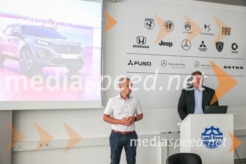 Drzni in okretni SUV PEUGEOT 2008, predstavitev