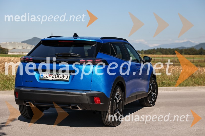 Drzni in okretni SUV PEUGEOT 2008, predstavitev