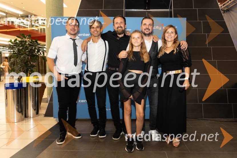 Slovo poletju s koncertom Ansambla Unikat v Citycentru Celje
