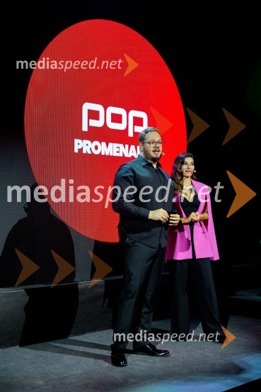  Sašo Stare, stand up komik, voditelj;  Natalija Bratkovič, radijska in TV moderatorkaPOP promenada 2023