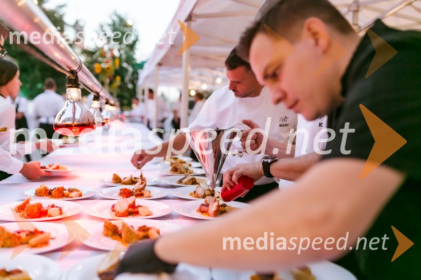 Kranjska dolga miza 2023