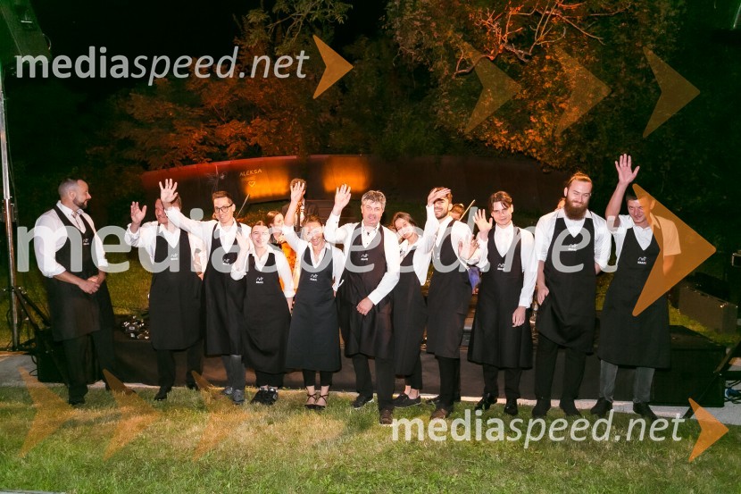 Kranjska dolga miza 2023