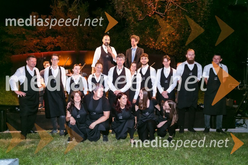 Kranjska dolga miza 2023