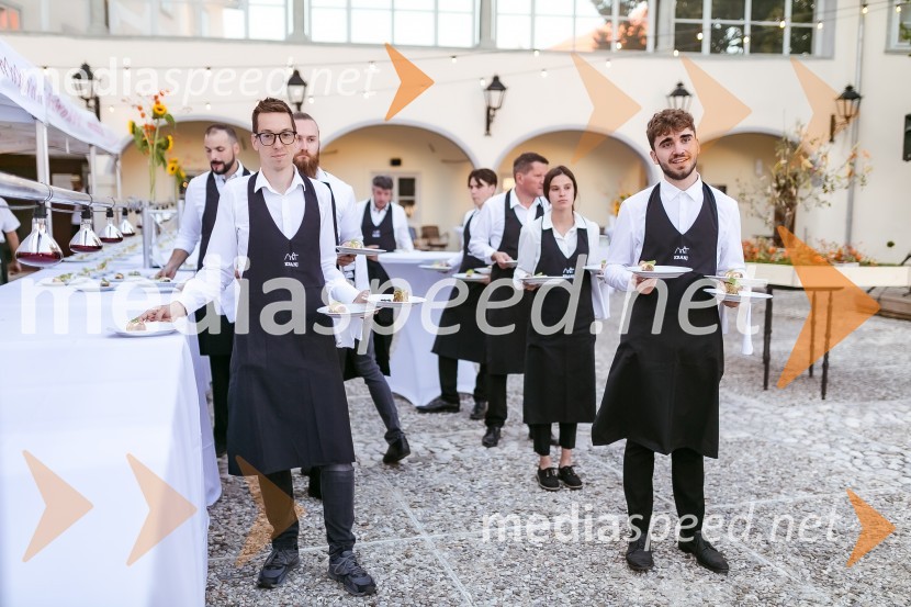 Kranjska dolga miza 2023