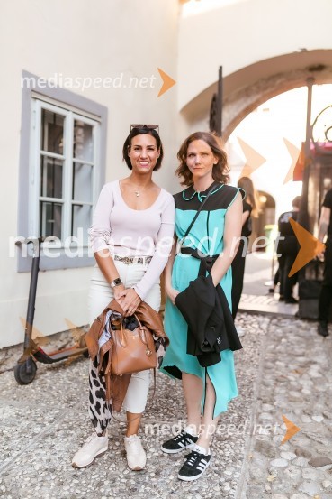  Zala Andrina Razinger, Riko Ribnica, asistentka v PR;  ... Kranjska dolga miza 2023