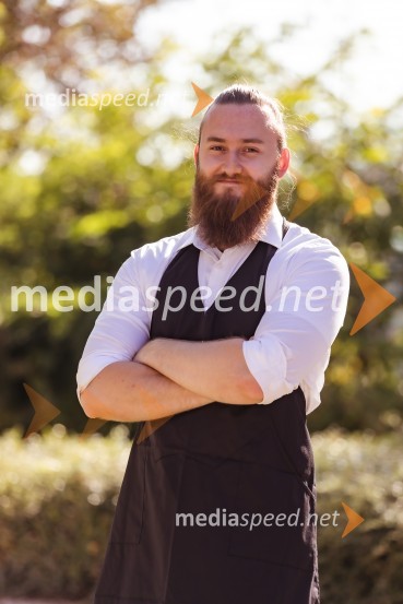 Kranjska dolga miza 2023