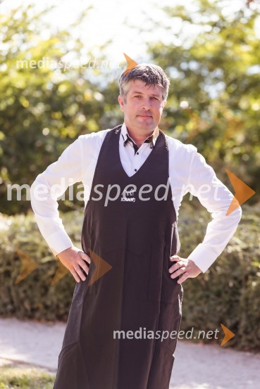 Kranjska dolga miza 2023