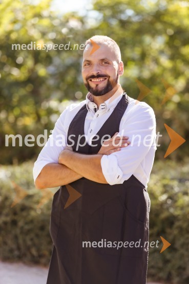 Kranjska dolga miza 2023