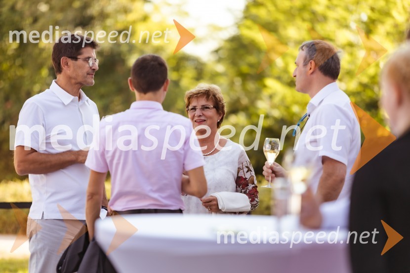  Matjaž Rakovec, župan Mestne občine Kranj;  ... ;  ... Kranjska dolga miza 2023