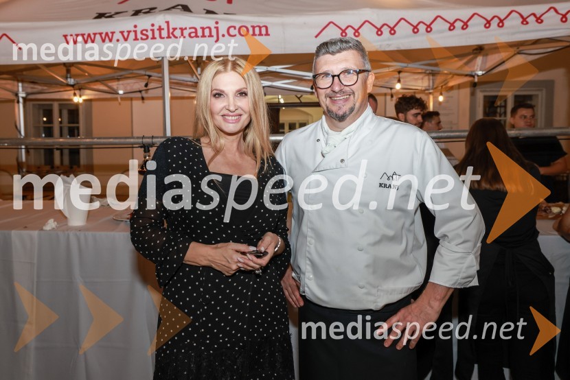  Helena Blagne, pevka;  Uroš Gorjanc, Gostilna KrištofKranjska dolga miza 2023
