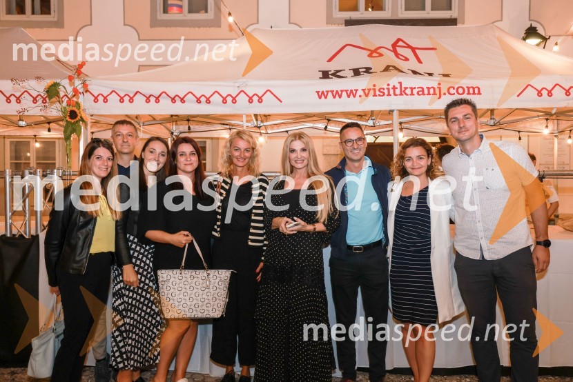 Kranjska dolga miza 2023