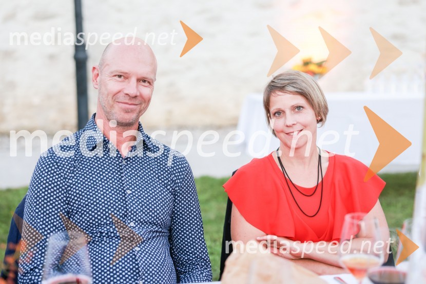 Kranjska dolga miza 2023