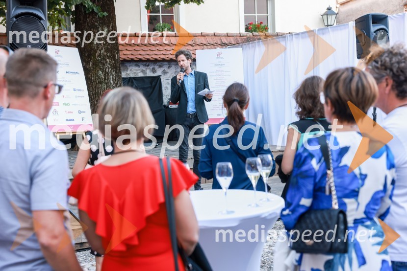 Kranjska dolga miza 2023