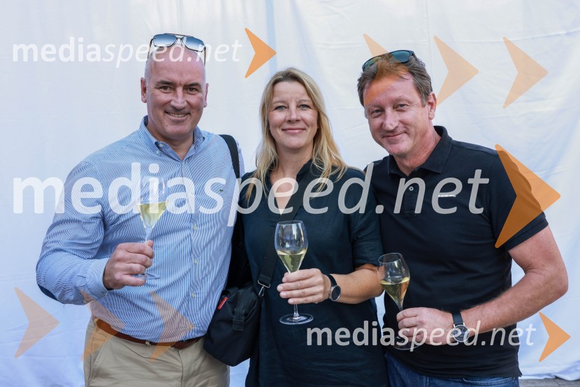 Kranjska dolga miza 2023