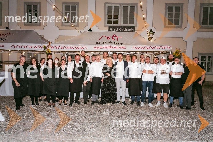 Kranjska dolga miza 2023