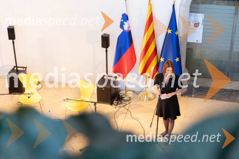  Krystyna Schreiber, predstavnica Vlade Katalonije za države srednje EvropeKatalonski nacionalni dan La Diada združen z dobrodelno prireditvijo »OBJEM«