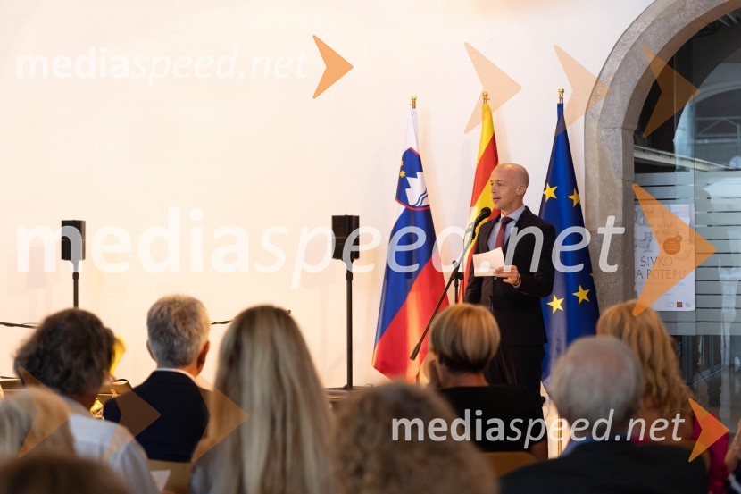 dr. Tomaž SimetingerKatalonski nacionalni dan La Diada združen z dobrodelno prireditvijo »OBJEM«