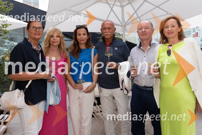  Polona  Praprotnik;  Darja Kuhar Kotnik, soustanoviteljica in podpredsednica Društva za zdravje naroda;  Milena  Kalaacunn , Hubmedia;  Frane Praprotnik, podjetnik;  Damjan Sever, HITELEKTRONIK, d. o. o.;  Mateja Sever, podjetnicaKatalonski nacionalni dan La Diada združen z dobrodelno prireditvijo »OBJEM«