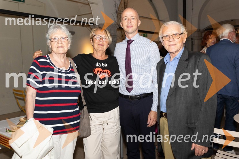  Jana Sodja; mag. Romana Lesjak, županja, Črna na Koroškem; dr. Tomaž Simetinger;  Lovro Sodja, novinarKatalonski nacionalni dan La Diada združen z dobrodelno prireditvijo »OBJEM«