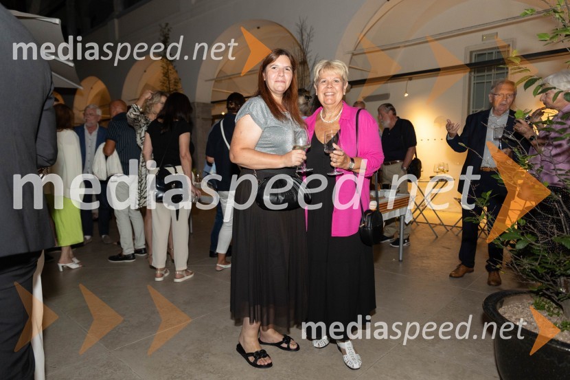  Teja Pelko, novinarka, Svet24;  Irena  Butoln, germanistkaKatalonski nacionalni dan La Diada združen z dobrodelno prireditvijo »OBJEM«