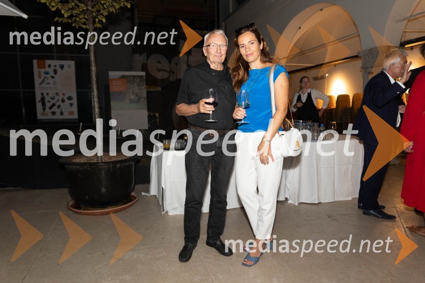 dr. Peter Kamien;  Milena  Kalaacunn , HubmediaKatalonski nacionalni dan La Diada združen z dobrodelno prireditvijo »OBJEM«