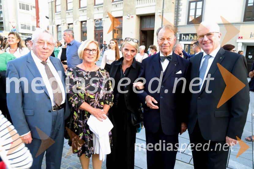 Balet pod zvezdami: Carmina Burana na Glavnem trgu v Mariboru